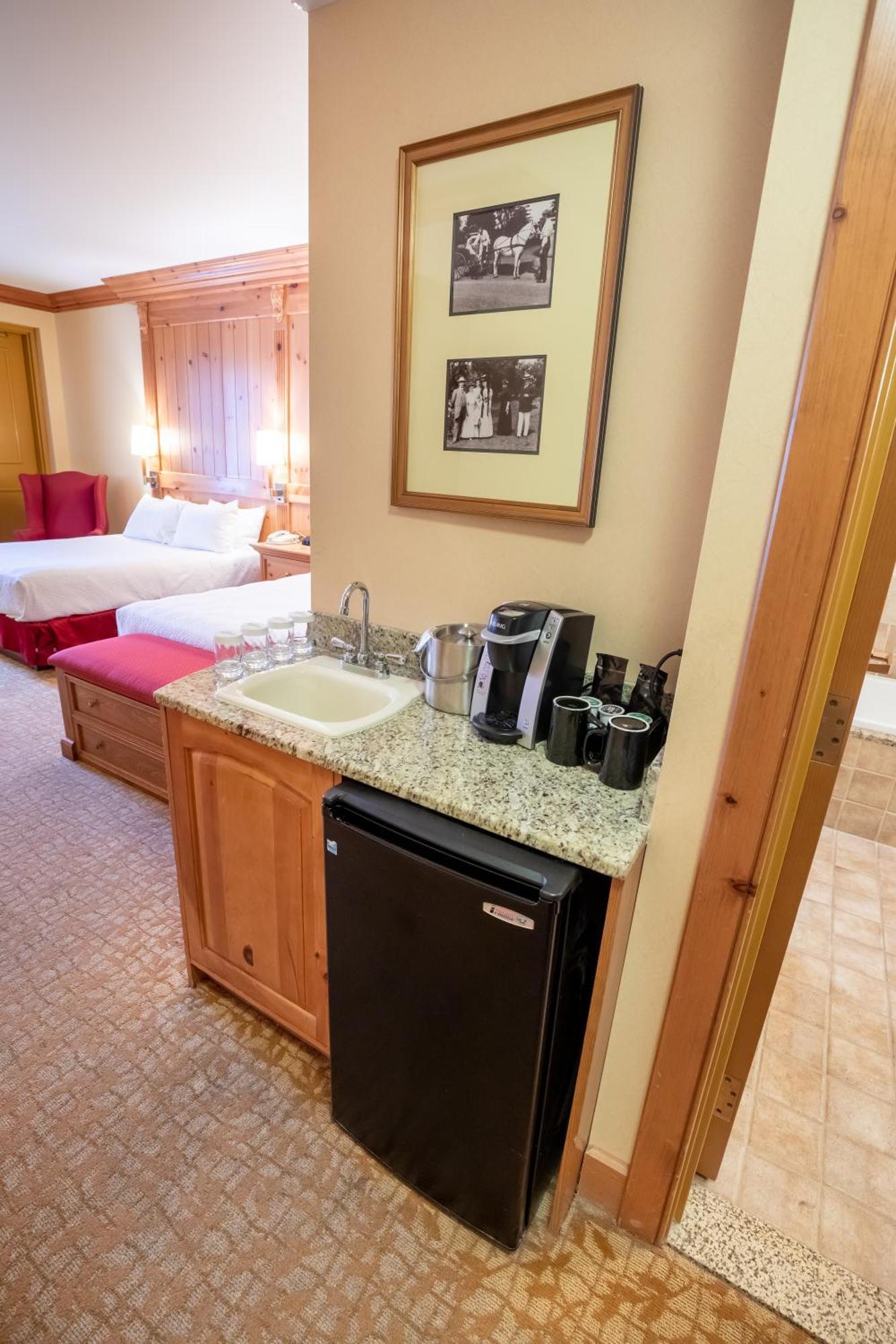 Oglebay Resort Wheeling Room photo